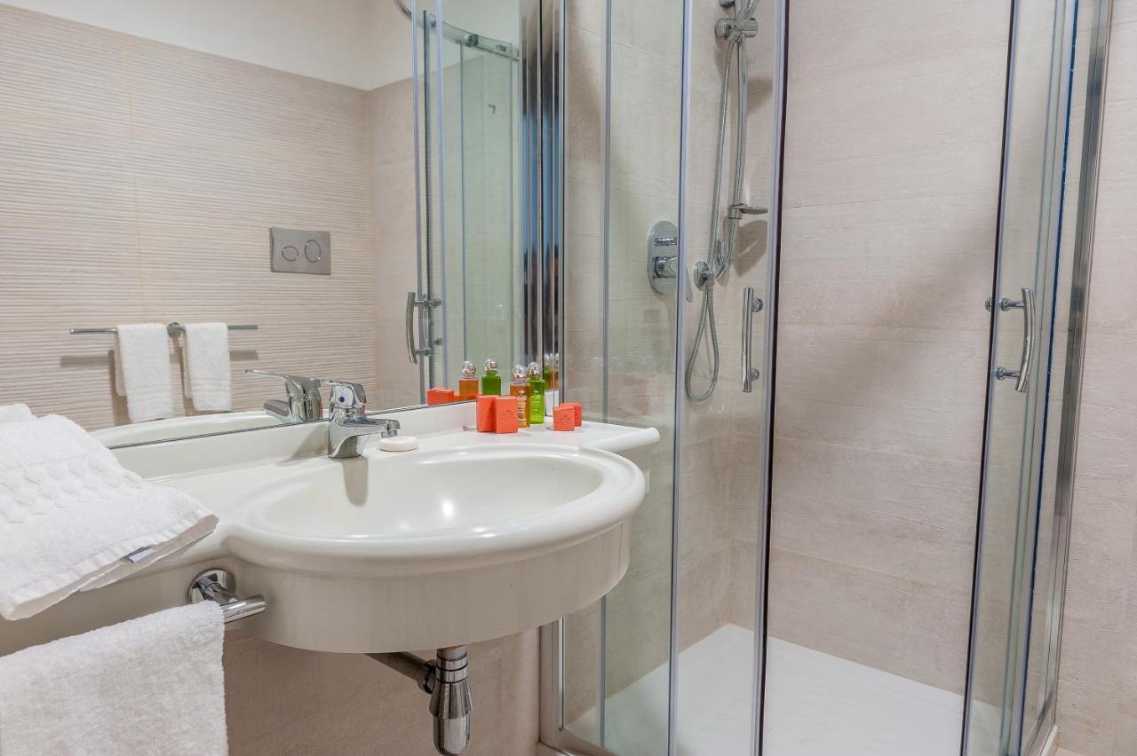 Hotel Acacia Marina Marina di Ragusa Zimmer foto