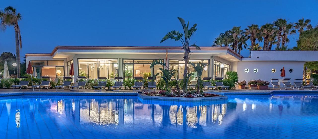 Hotel Acacia Marina Marina di Ragusa Exterior foto