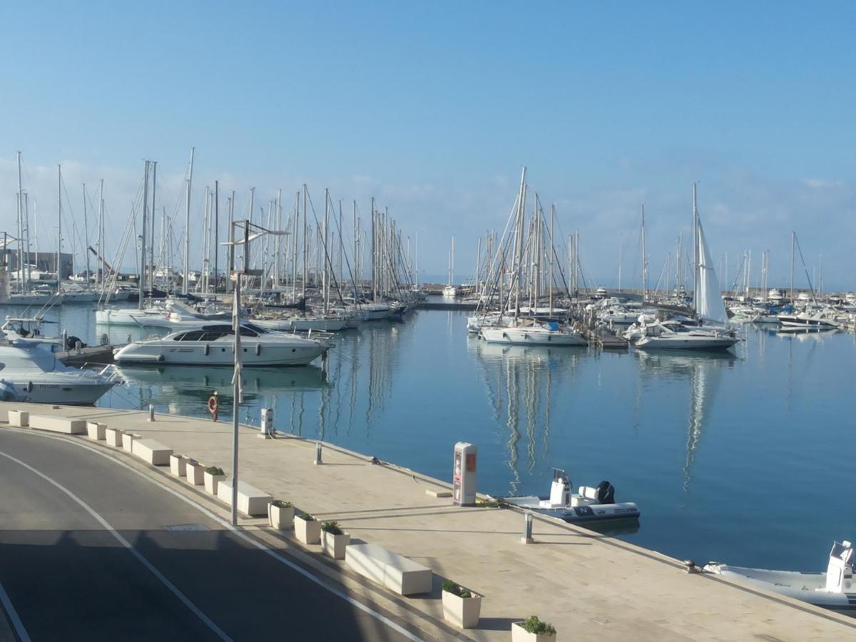 Hotel Acacia Marina Marina di Ragusa Exterior foto