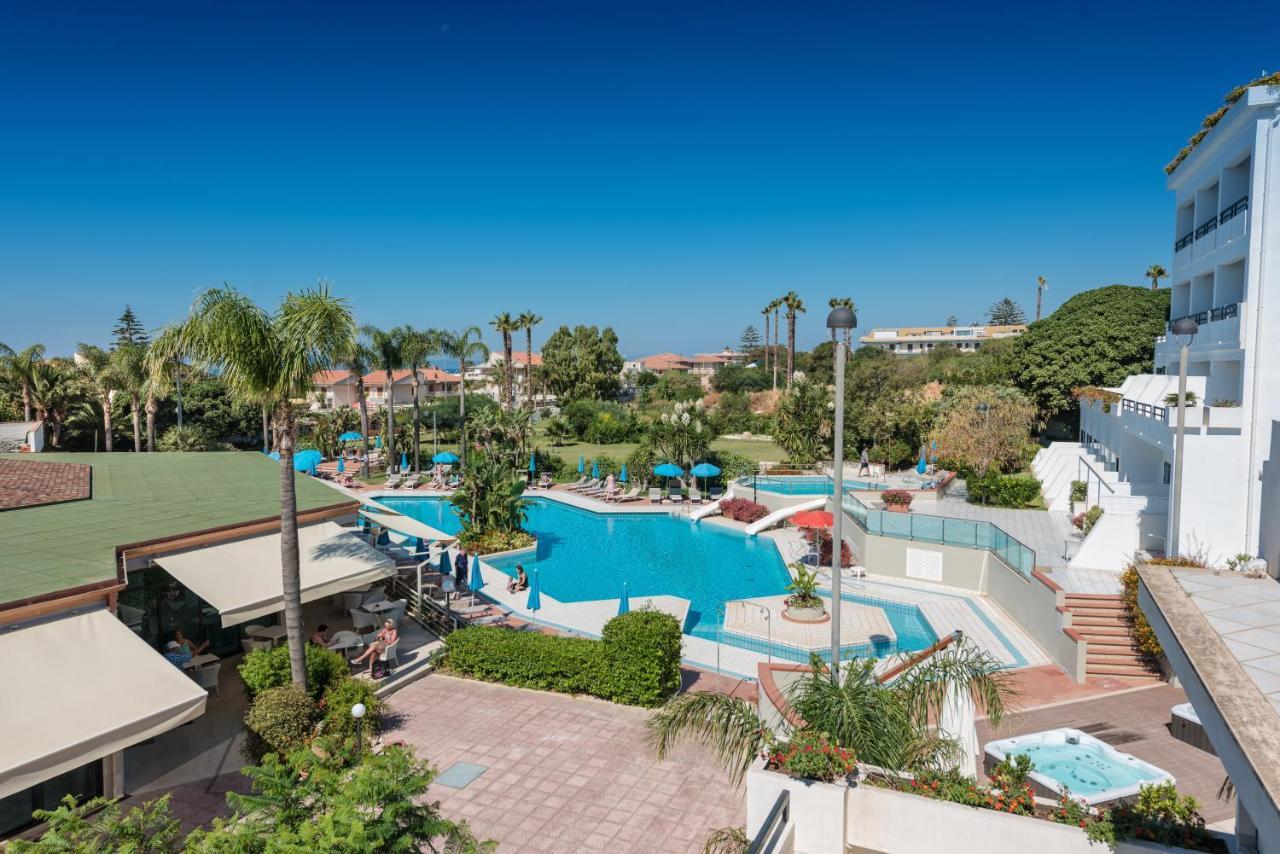 Hotel Acacia Marina Marina di Ragusa Exterior foto